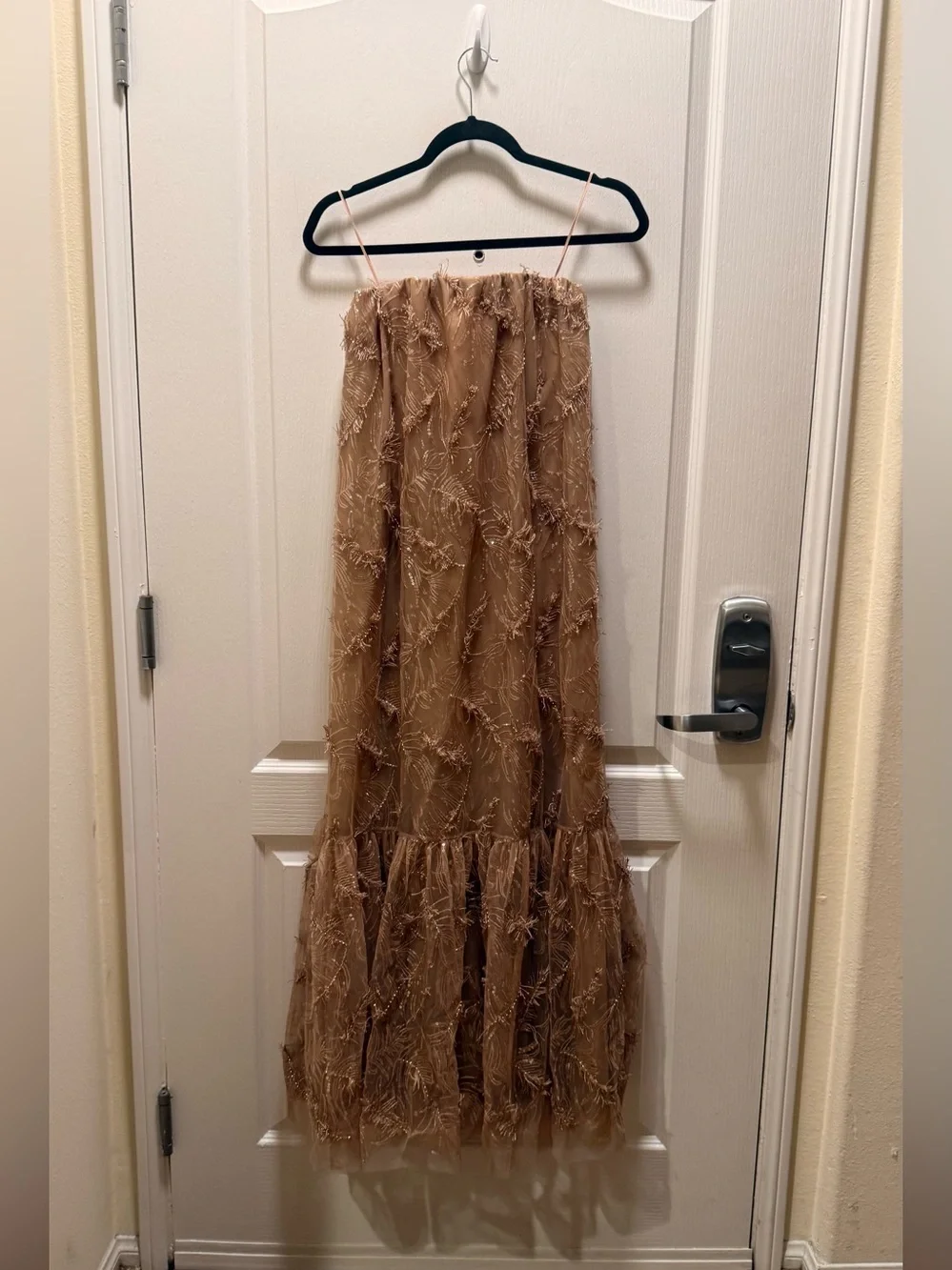 Helsi Cara Strapless Sequin Embroidered Gown in Tan Size XS NWT - Picture 4 of 8